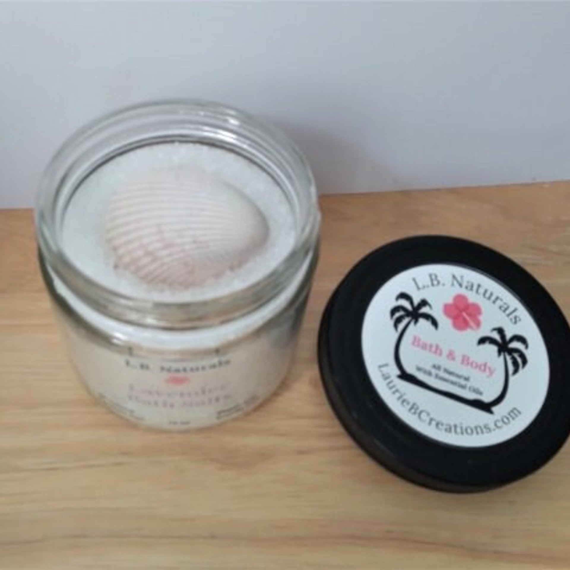 Natural Lavender Bath Salts w/ Keepsake Seashell